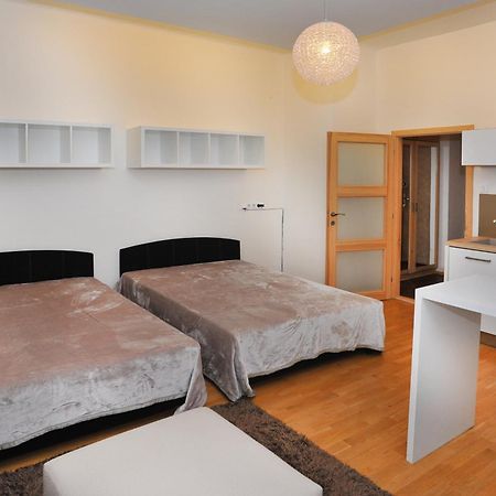 Apartment Near The Old Town Square Praha Eksteriør bilde