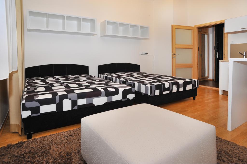 Apartment Near The Old Town Square Praha Rom bilde